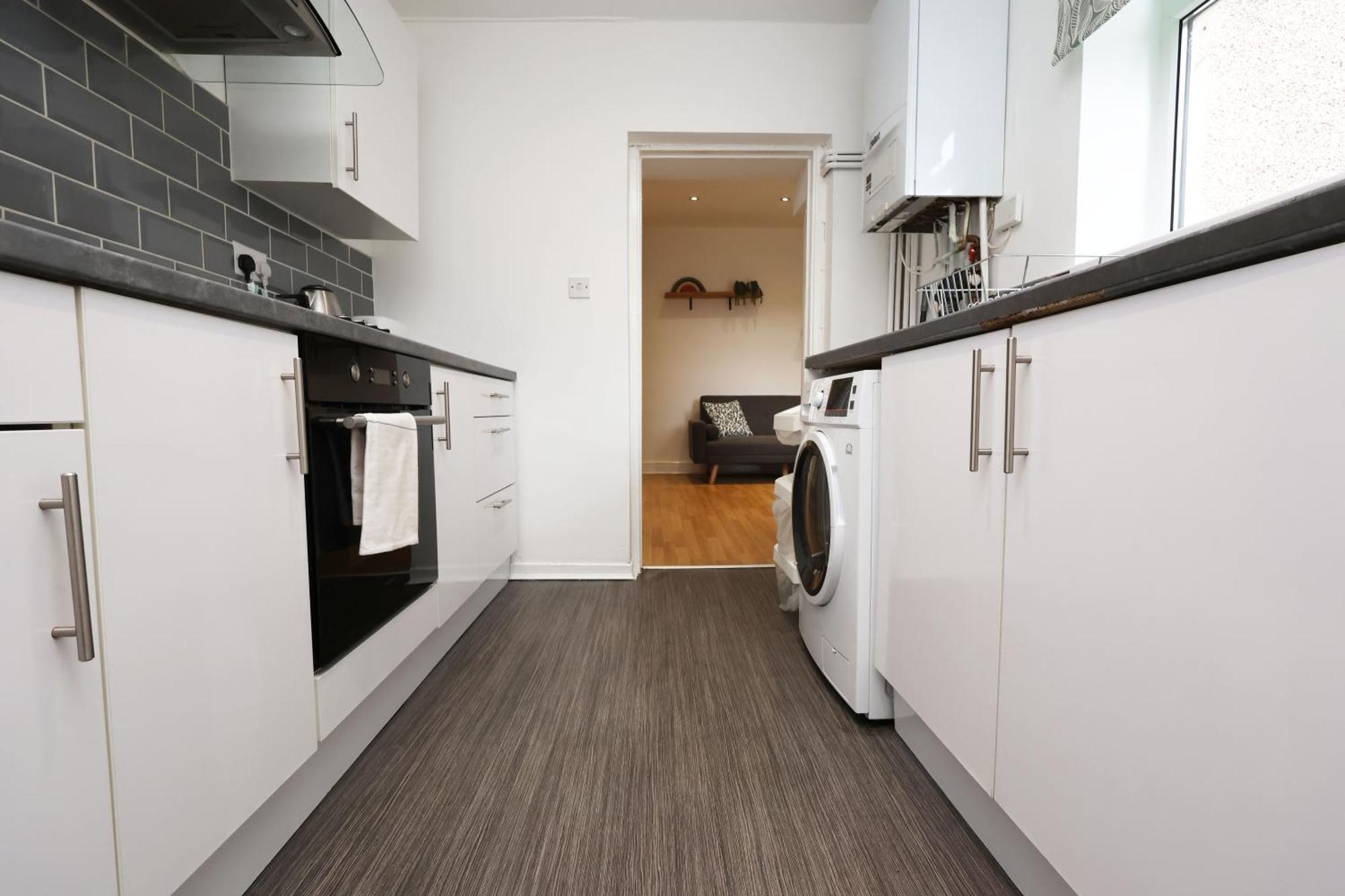 Viewing Deck, On-Street Parking, Tv In Every Room سوانسي المظهر الخارجي الصورة